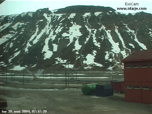 Lonyearbyen Svalbard © idar2004