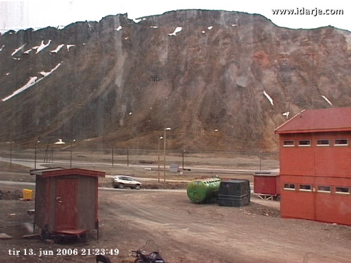 Lonyearbyen Svalbard © idar2006